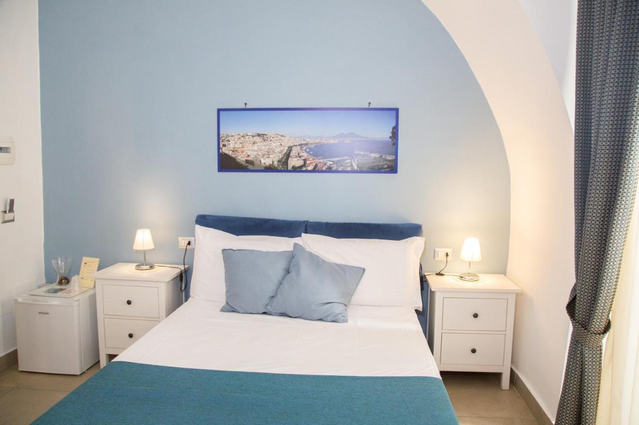 Chiaia Suites نابولي المظهر الخارجي الصورة