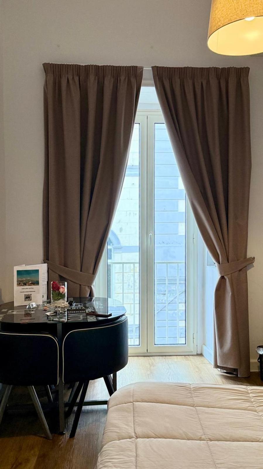Chiaia Suites نابولي المظهر الخارجي الصورة