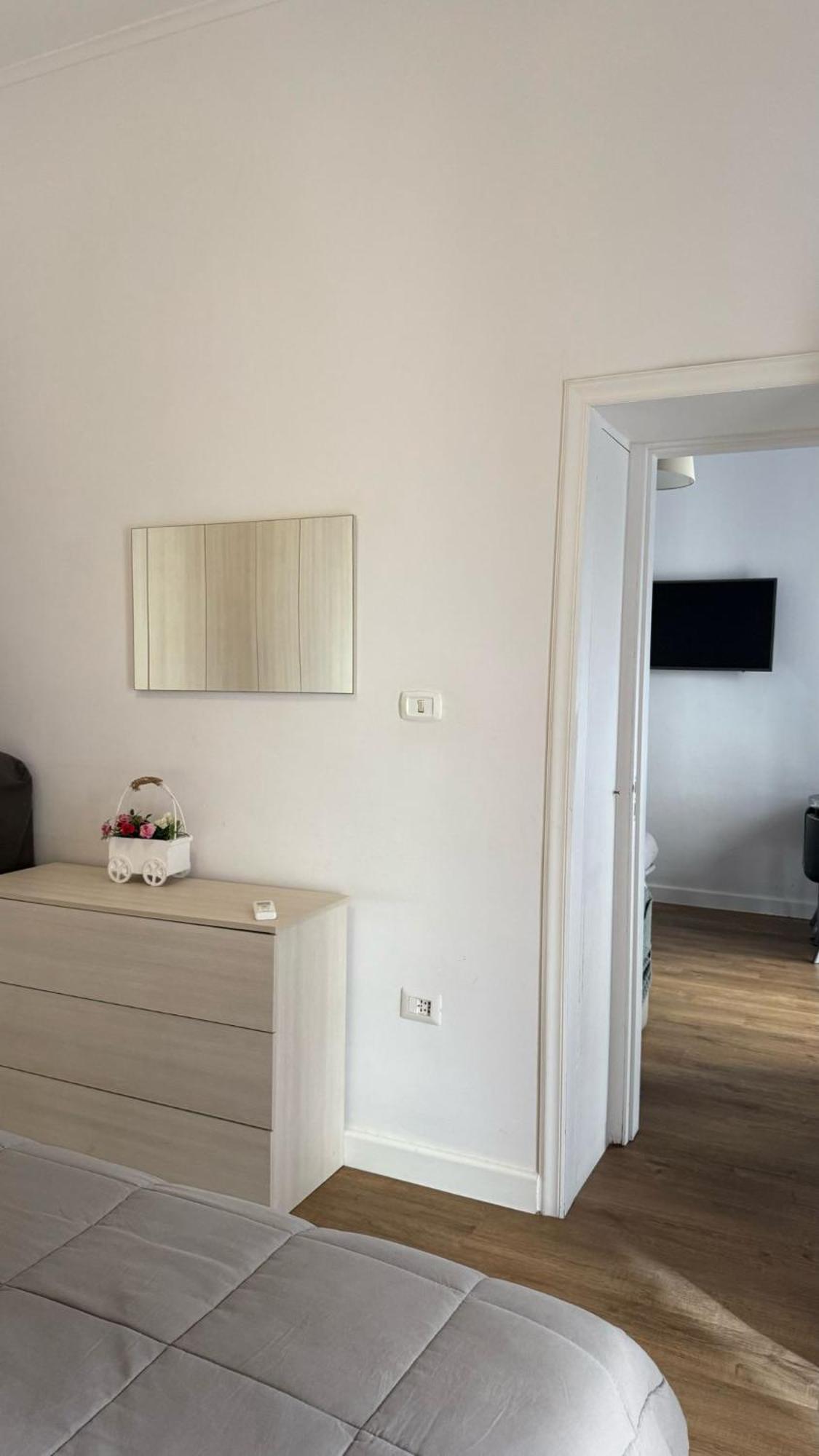 Chiaia Suites نابولي المظهر الخارجي الصورة